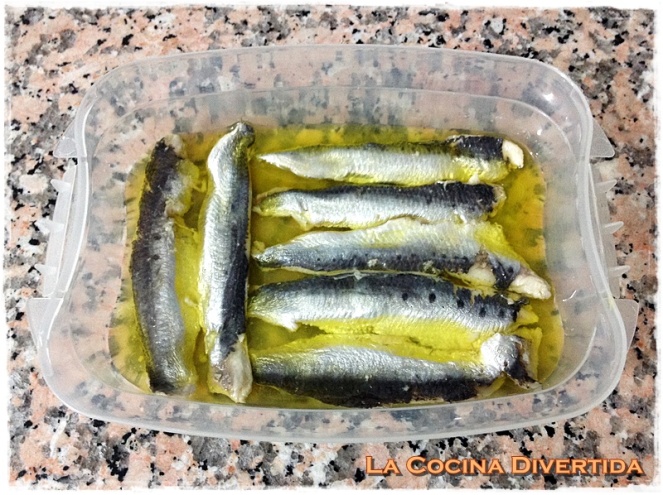 ensalada canonigos naranjas sardinas marinadas